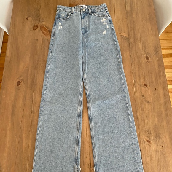 Zara Full Length Split Jeans NWOT - Picture 2 of 4